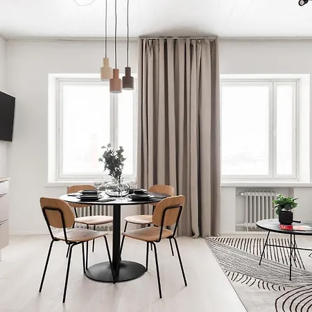 アパートホテル Prime ポリ